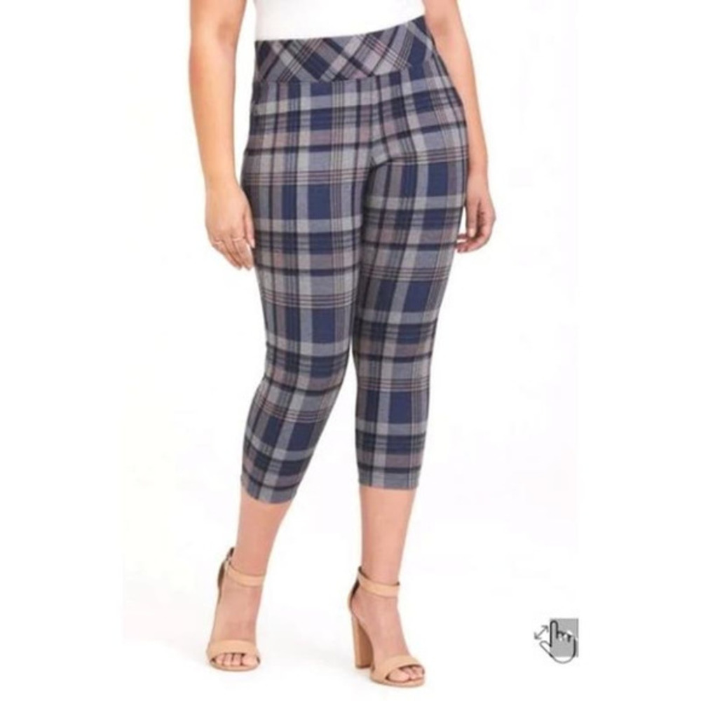 Torrid 3 (3X 22/24)‎ Premium Ponte Gray/Blue/Plaid Cropped Crop Pixie Pants